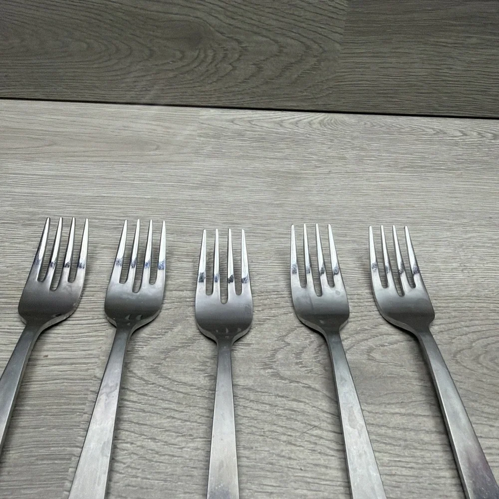 Vintage Stainless Steel Made In Japan Silverware Lot Of 6 Dinner Knifes, 5 Forks